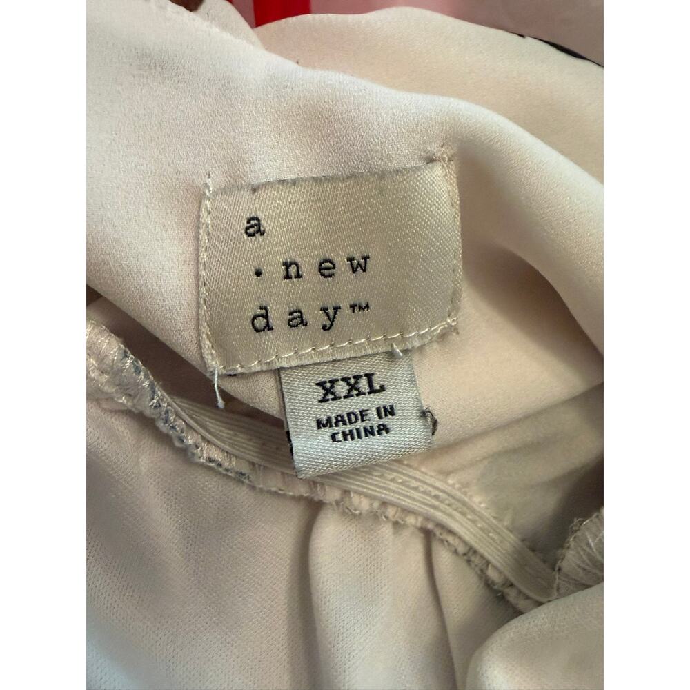 A New Day Cream Floral Pleated Dress | V-Neck | Spaghetti Strap | Size XXL - Picture 7 of 7